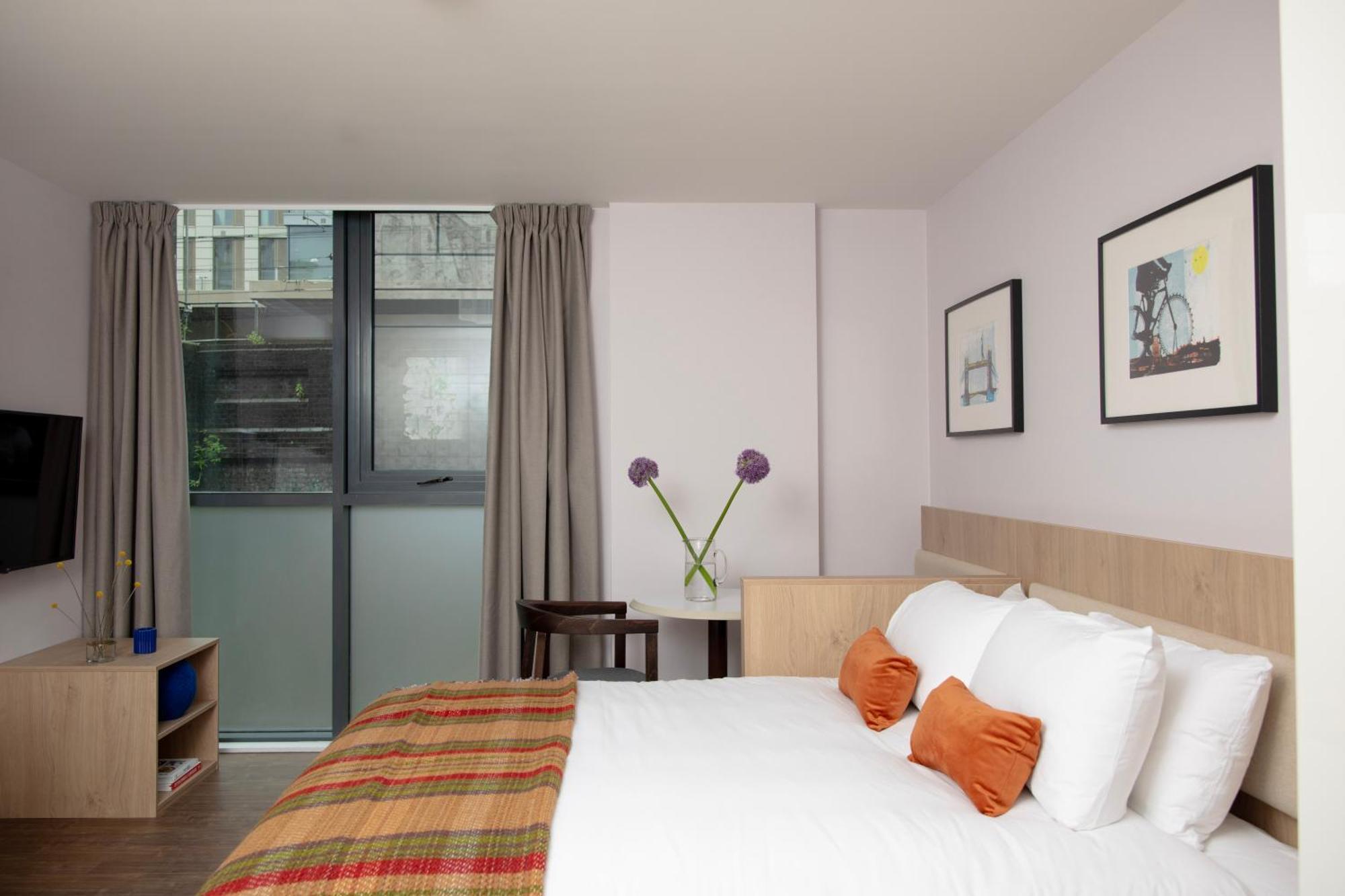 Bob W Tower Hill Residences London Exterior photo